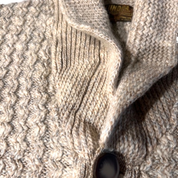 Vintage Tundra 100% Virgin Wool Knit Shawl Collar Cardigan Button Up Sweater L - Picture 6 of 6